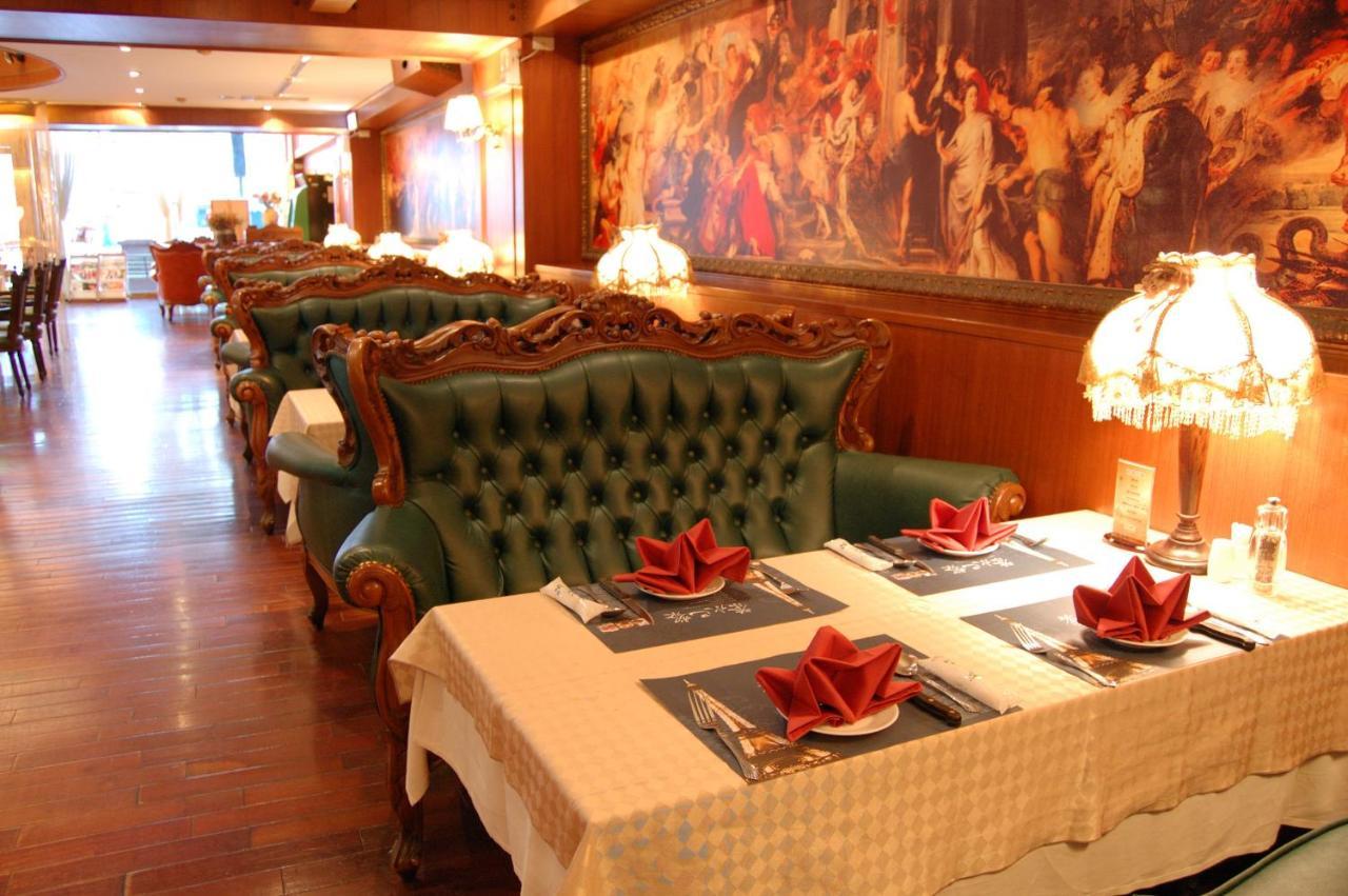Grand Boss Hotel Yilan Bagian luar foto