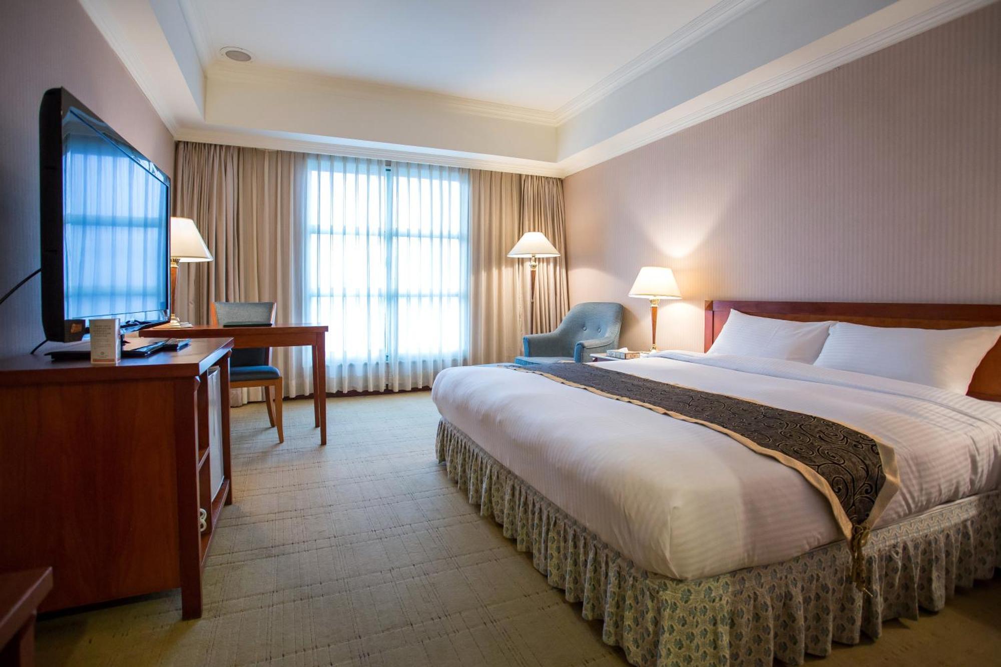 Grand Boss Hotel Yilan Ruang foto